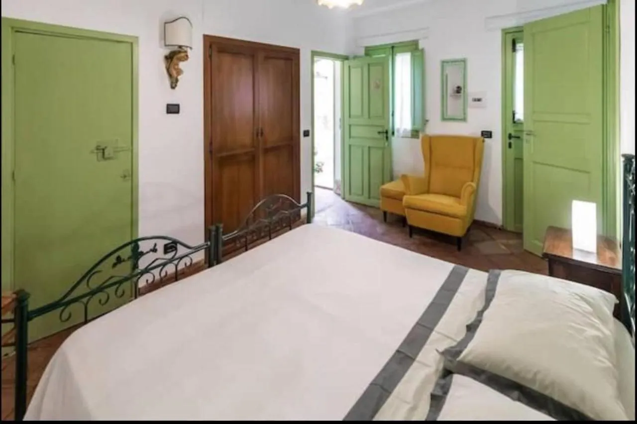Case Saponara Cefalu Holiday home